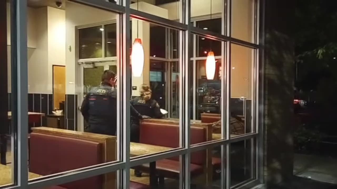 POLICE FEED HOMELESS