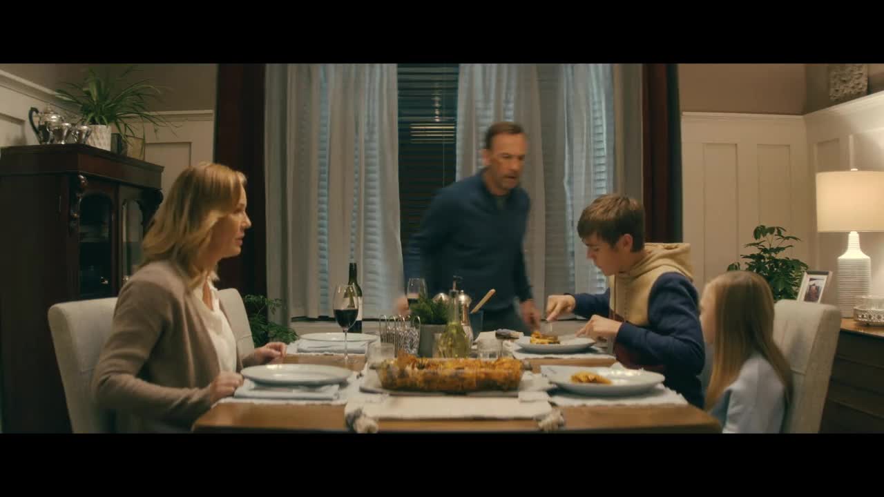 Nobody _ Bob Odenkirk Defends His Family From a Home Invasion in 4K HDR