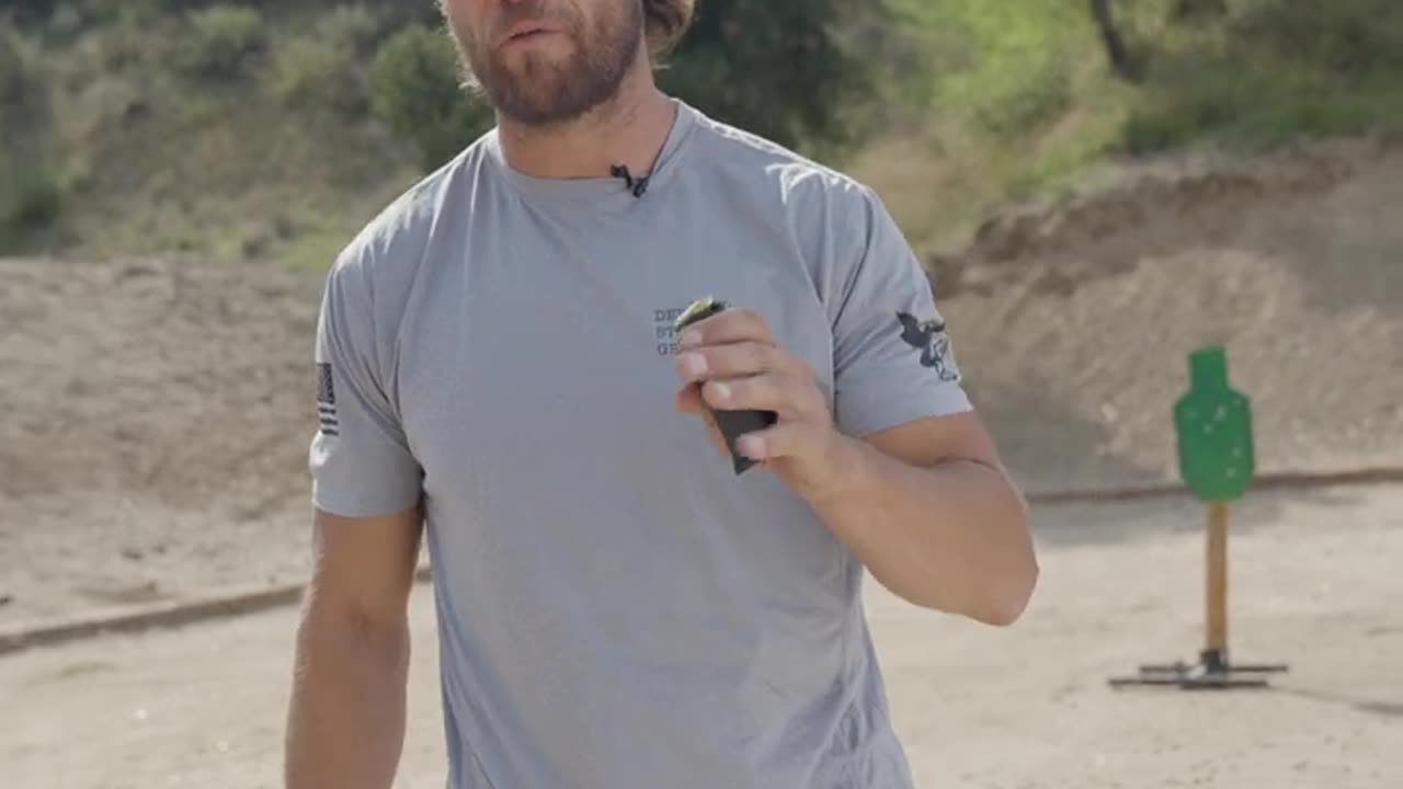 Navy Seal Exposes The Biggest Mistake People Make Carrying A Gun