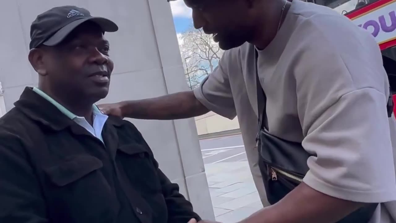 Calling Strangers Daddy/ he really believed he was his Son🤣🤣