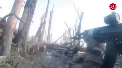 Ukrainian forces advance west from Zaporozhye, Russians set fire to minefields