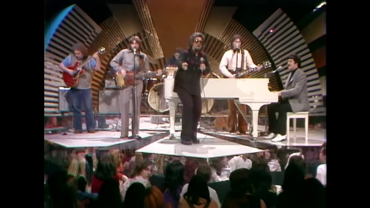 Clap for the Wolfman - The Guess Who The Midnight Special