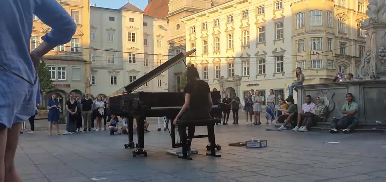 Pianist plays Time (Inception) by Hans Zimmer and see what happens next!