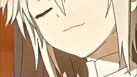 WHAT IS SHE EATING ? WHY SHE LOOKS LIKE THAT ? COMMENT BELOW