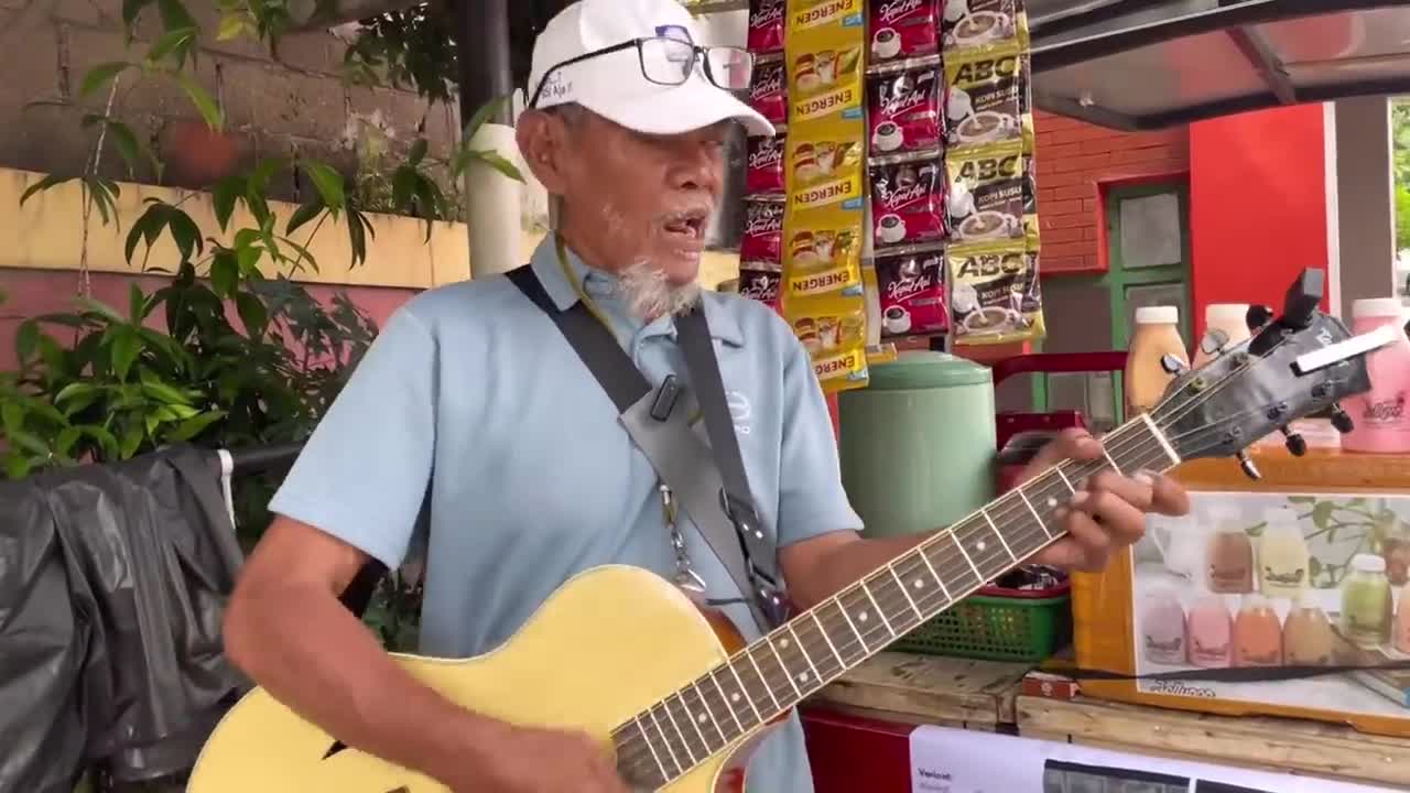 When a Coffee seller is a master of jazz guitar