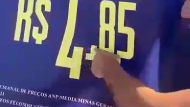 Preço de gasolina sem Icms