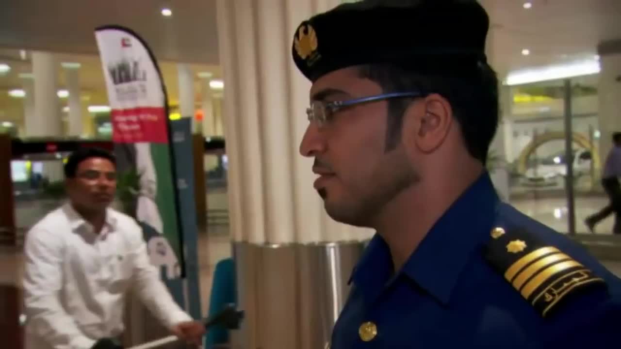 Ultimate Airport Dubai S02E04 - Crystal Meth