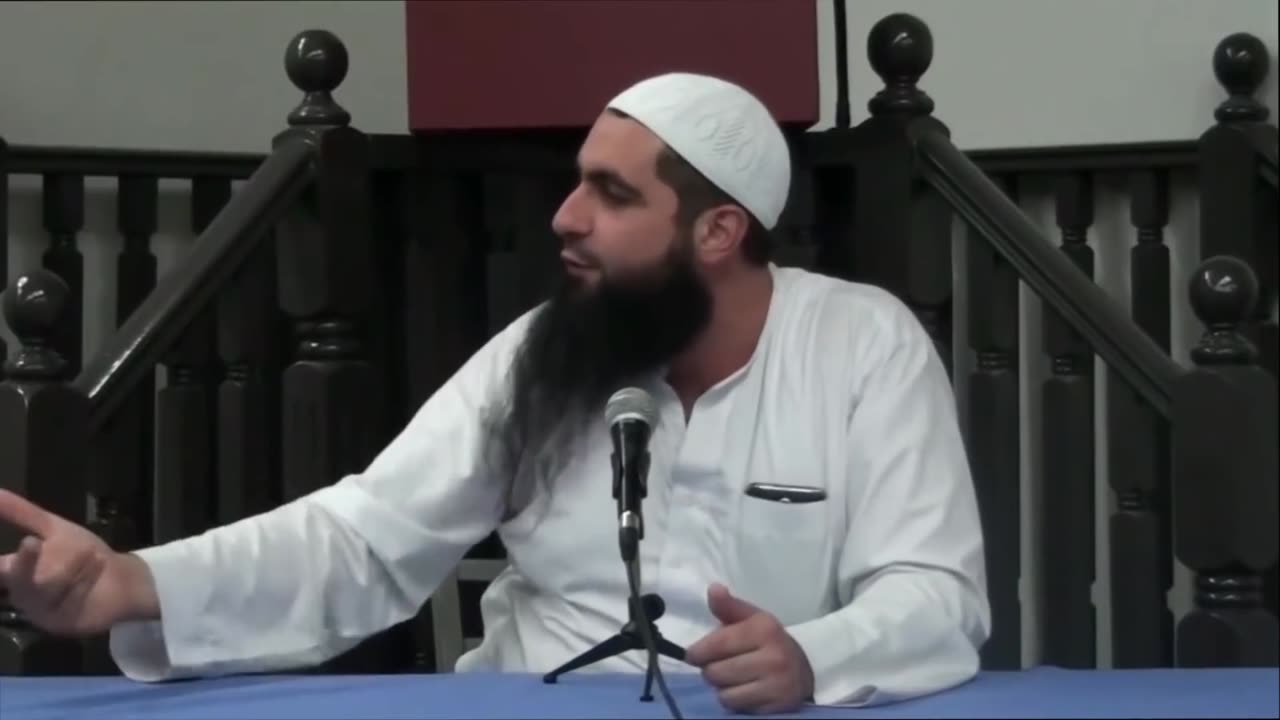 Are you Really being Fooled by this Dunya ! (No Nasheed) Mohamed Hoblos