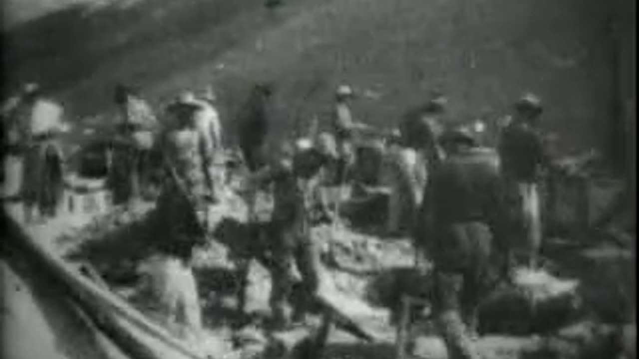 Rocking Gold In The Klondike (1899 Original Black & White Film)