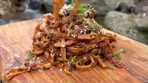 Beefy onion flavoured fettuccine..