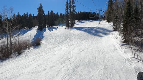 Millennial Candidate for POTUS goes skiing