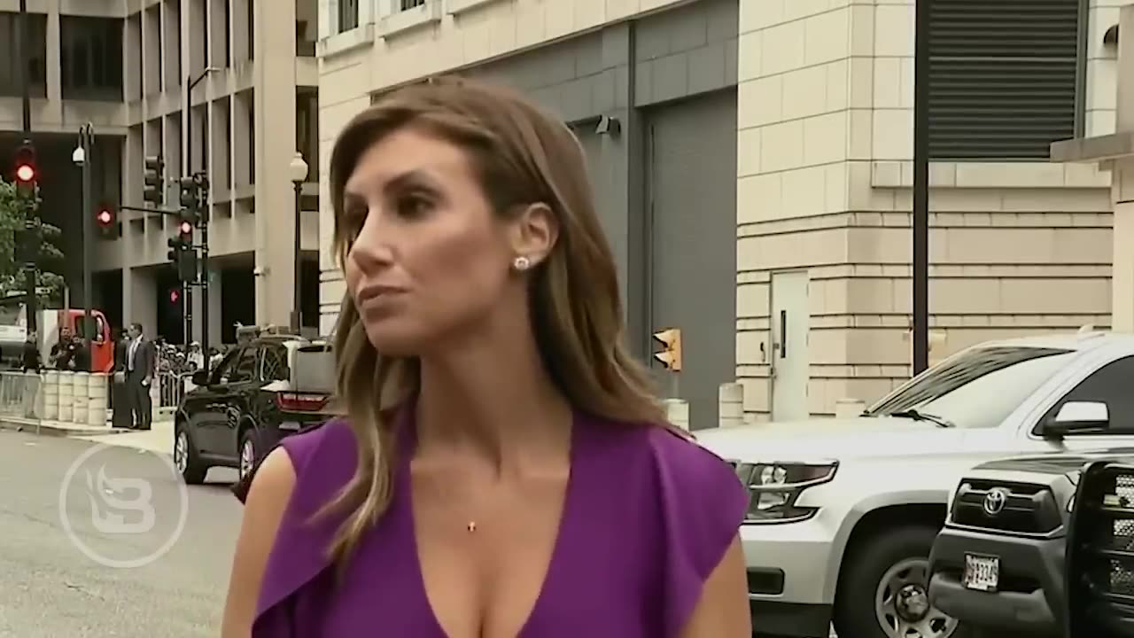 VIRAL: Trump's Lawyer Handles Hostile Reporters with PURE CLASS