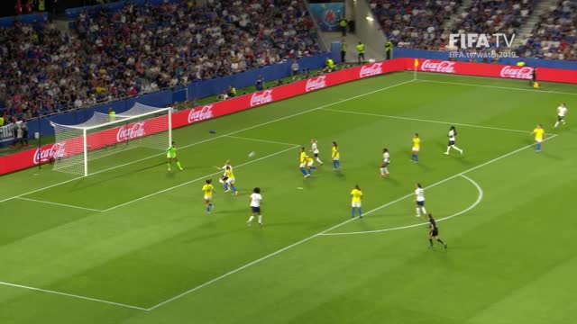 Amandine Henry – Player of the Match – France v Brazil