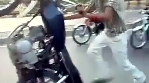 Dangerous Stunt on Bike