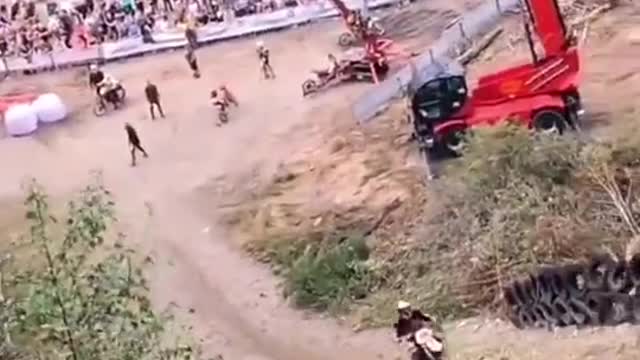 Such a difficult course, someone managed to make it to the top!#motorbikes #extrememotorcycle