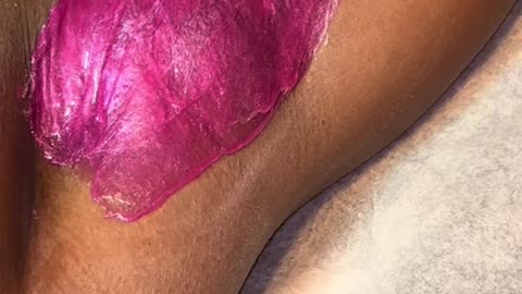 Underarm Waxing Tutorial Using Sexy Smooth Tickled Pink Hard Wax by @estheticswithtoni