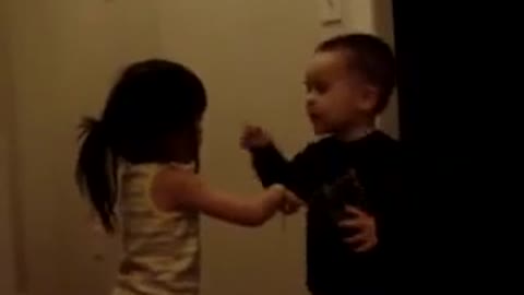 Baby fighting intensivly