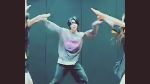 New jeans ETA, jimin