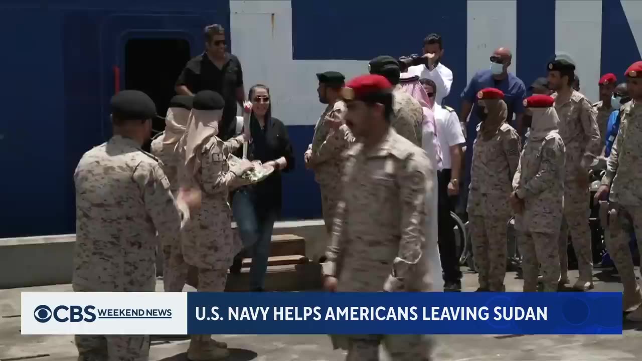 Nearly 1000 American evacuated from sudan