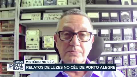 Luzes não identificadas no céu de Porto Alegre