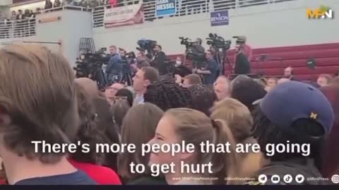 Hecklers Confront Obama for Warmongering America to the Brink of Nuclear War