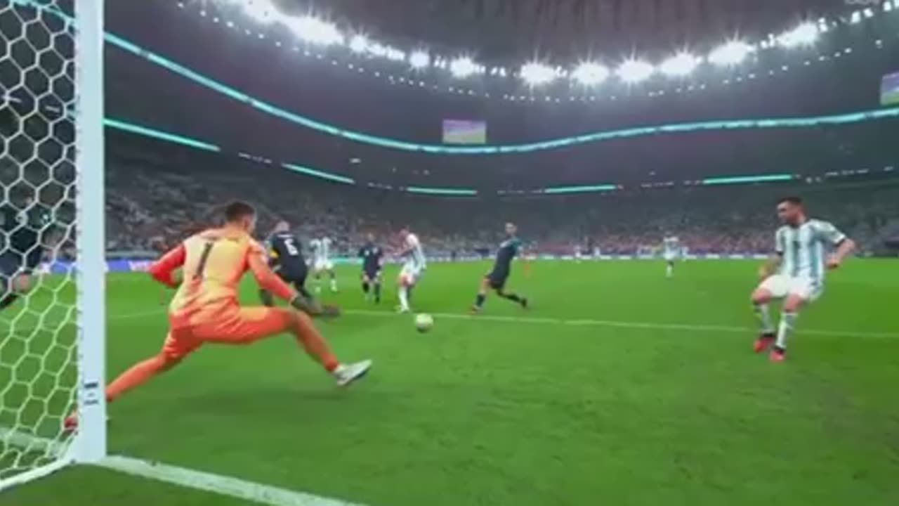 Sensational Goal by Leo Messi against France in Worldcup