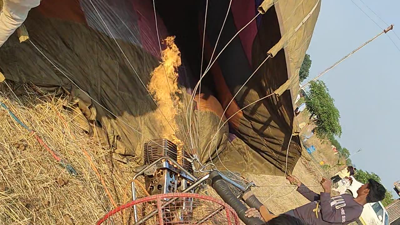 Hot air balloon