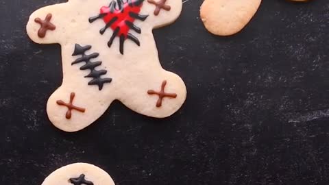 Run! Run! As fast as you can, or else you'll end up like these gingerbread men. #halloweentreats