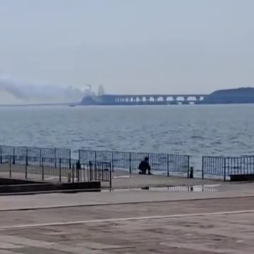 Crimean bridge. Traffic on it is blocked.