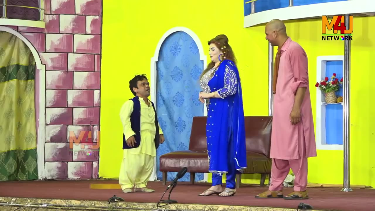 Vicky Kodu and Saira Mehar | New Stage Drama 2020 | Pakistani Stage | Punjabi Stage | Comedy Clip