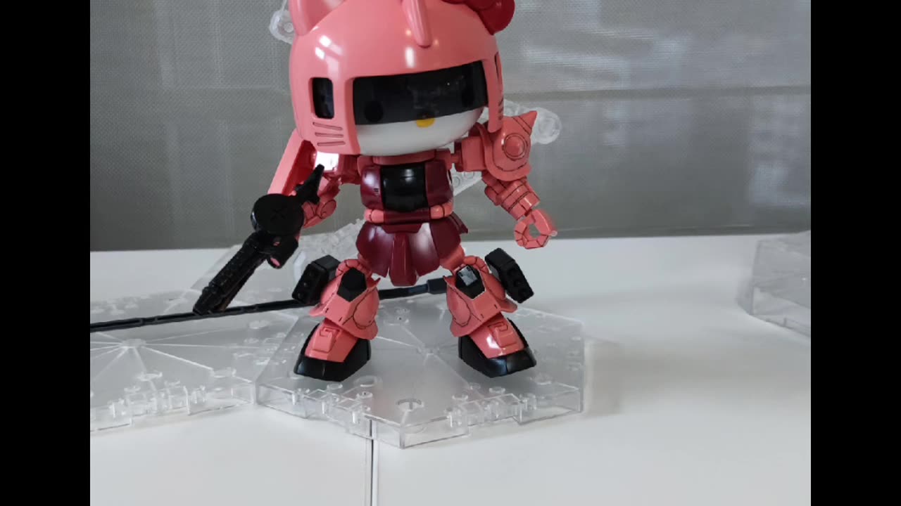 Hello Kitty Gundam Warrior