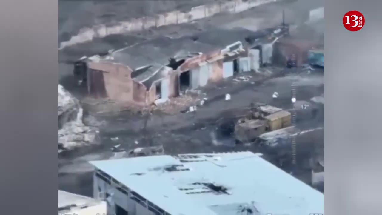 Russian soldiers come under fire while carrying their belongings and ammunition to their new "nest"