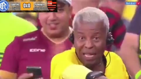 Meme do VAR na torcida