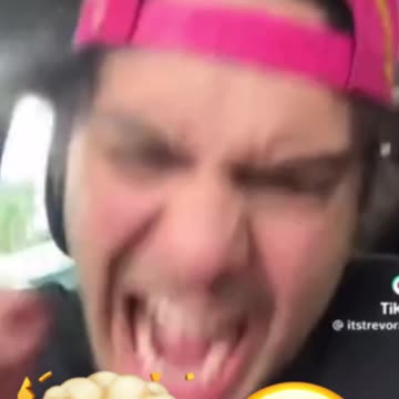 Funny guy telling the truth🥷👍🤯🥸🥲🤬📣🤮🥵