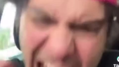 Funny guy telling the truth🥷👍🤯🥸🥲🤬📣🤮🥵
