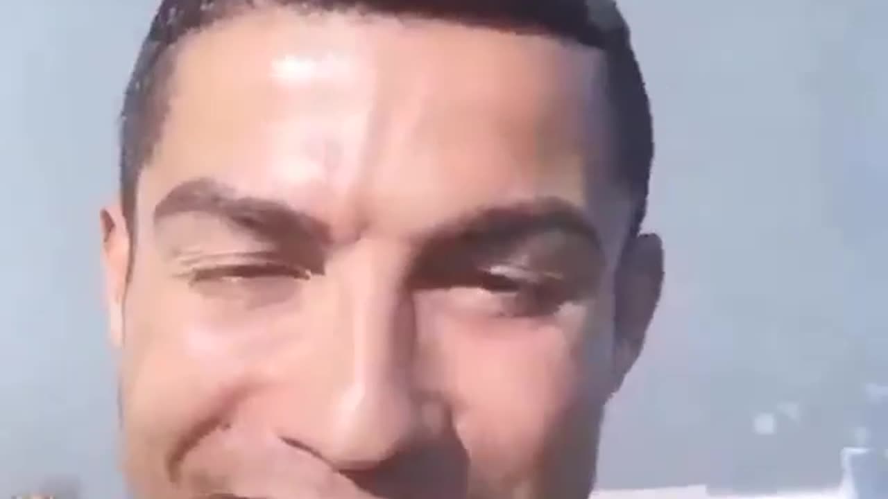 Cristiano Ronaldo predicts Khabib Nurmagomedov will win