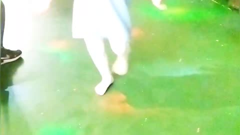 Zari baila
