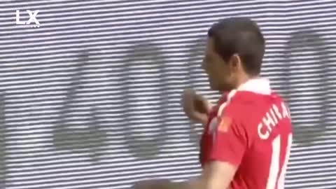 TOP 10■FUNNIEST AND CRAZY GOALS IN FOOTBALL