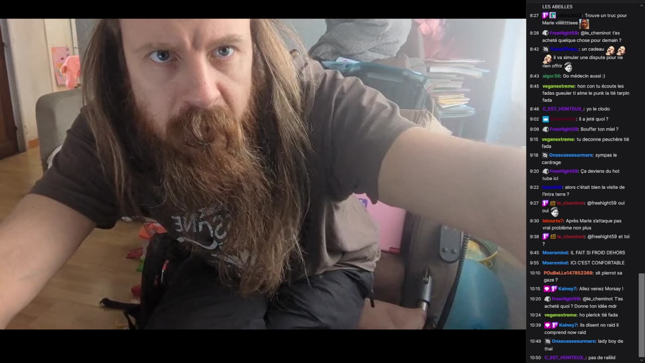 2023-02-13 (2bis) - Maya de caca - Twitch Meutemediatique (version avec chat)