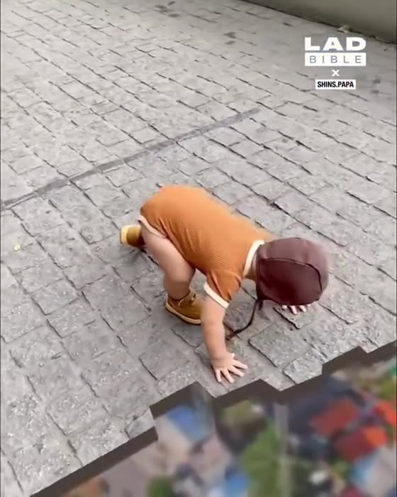 Dad's scary VFX with his kid