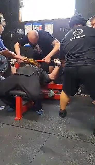 800 lbs off two board missed 2/19/23