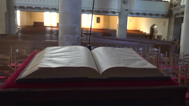 Book can give knownleage but not wisdom
