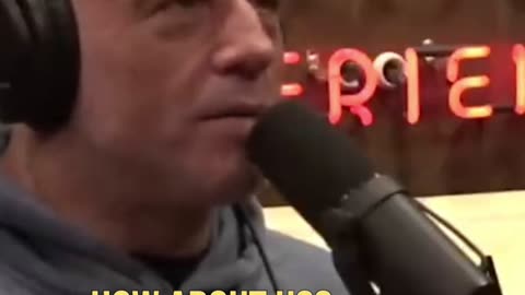 Joe Rogan FUNNY conversation on UFO😂😂