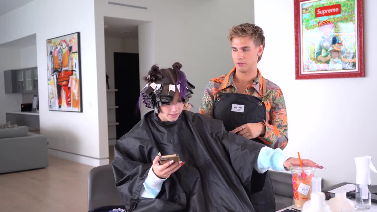 Charlie D' Ameia gets make over by Mondo