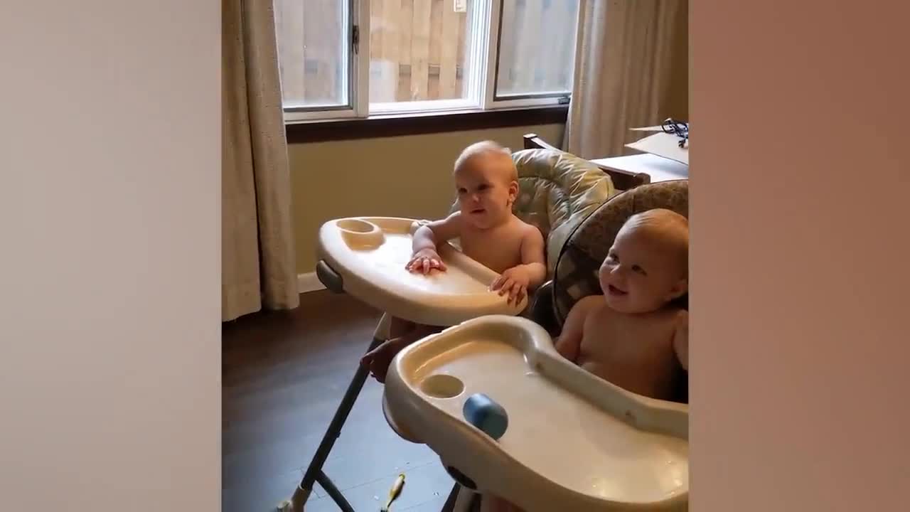 Best Videos Of Funny Twin Babies Compilation #2 _ Bipple/4