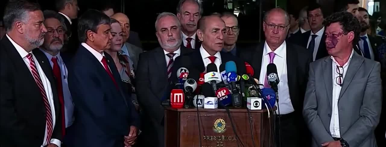 NOTÍCIA URGENTE. Bolsonaro deixa o Brasil quebrado, sem dinheiro pra nada