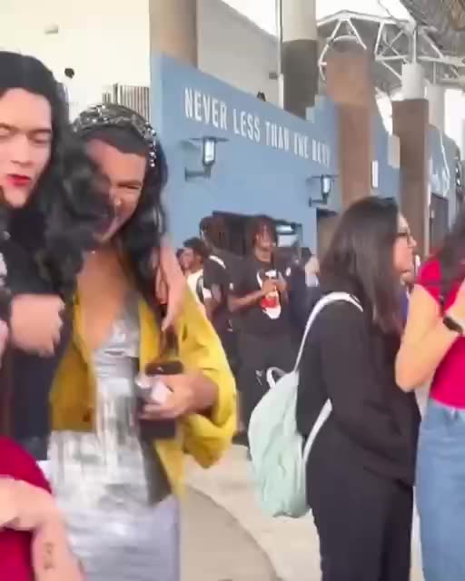 Americans teens showing their true selves