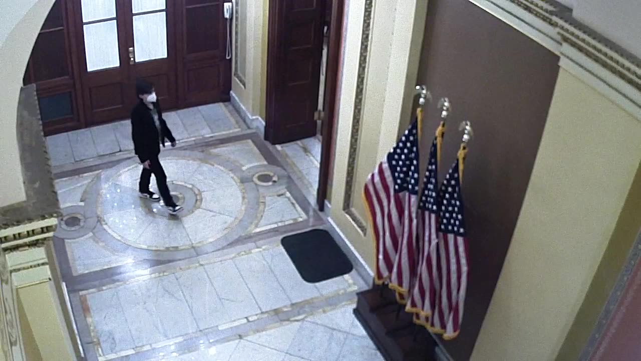 0931USCH02H230_2021-01-06_21h00min01s447ms.mp4