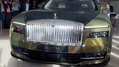 World first fully Electric Rolls-Royce😱