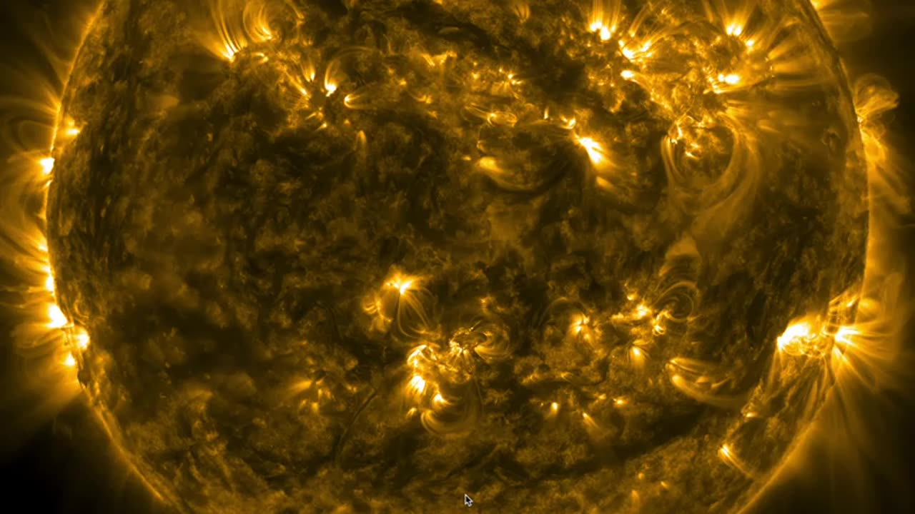 Suspicious0bservers - Strong Solar Flare Directly At Earth